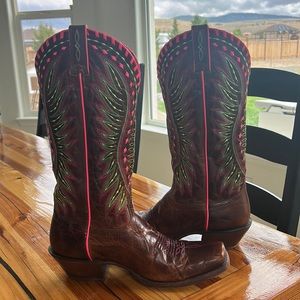 Women's Ariat Derby Crackled Cafe Brown Limited Edition Cowgirl Boots size 11B